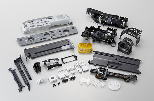 Analysis of Plastic Injection Molding Processes – Mold Insertion and Over Molding